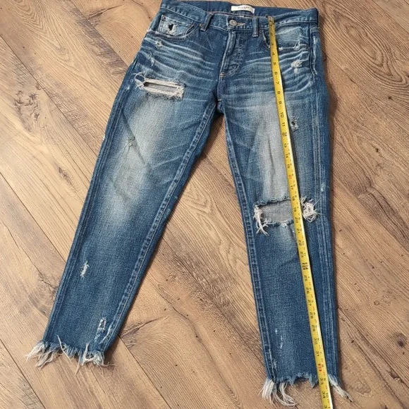 Mossy Vintage Jeans, distressed raw ham, size 27